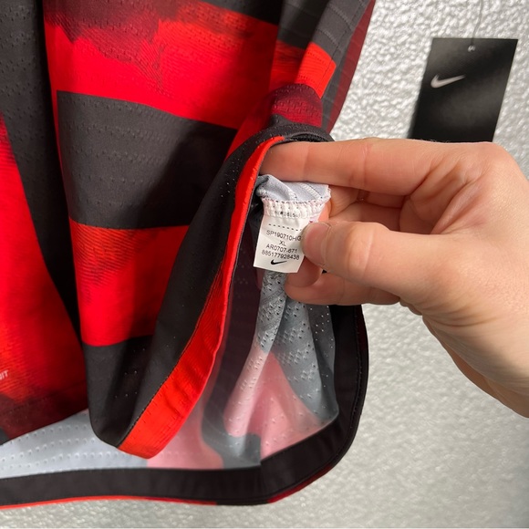 NEW Nike Portland Thorns 2019 Home Women Soccer Jersey AR0707-671 - Picture 10 of 10